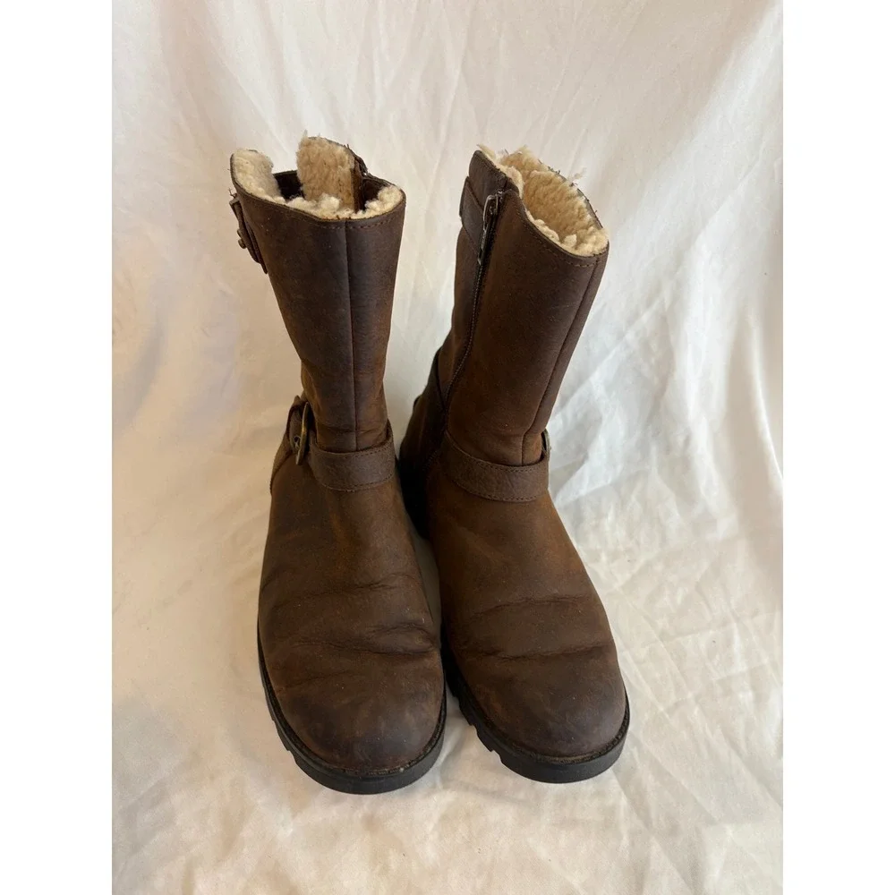 UGG Simmens Stout Brown Leather Waterproof Shearling Lined Boots